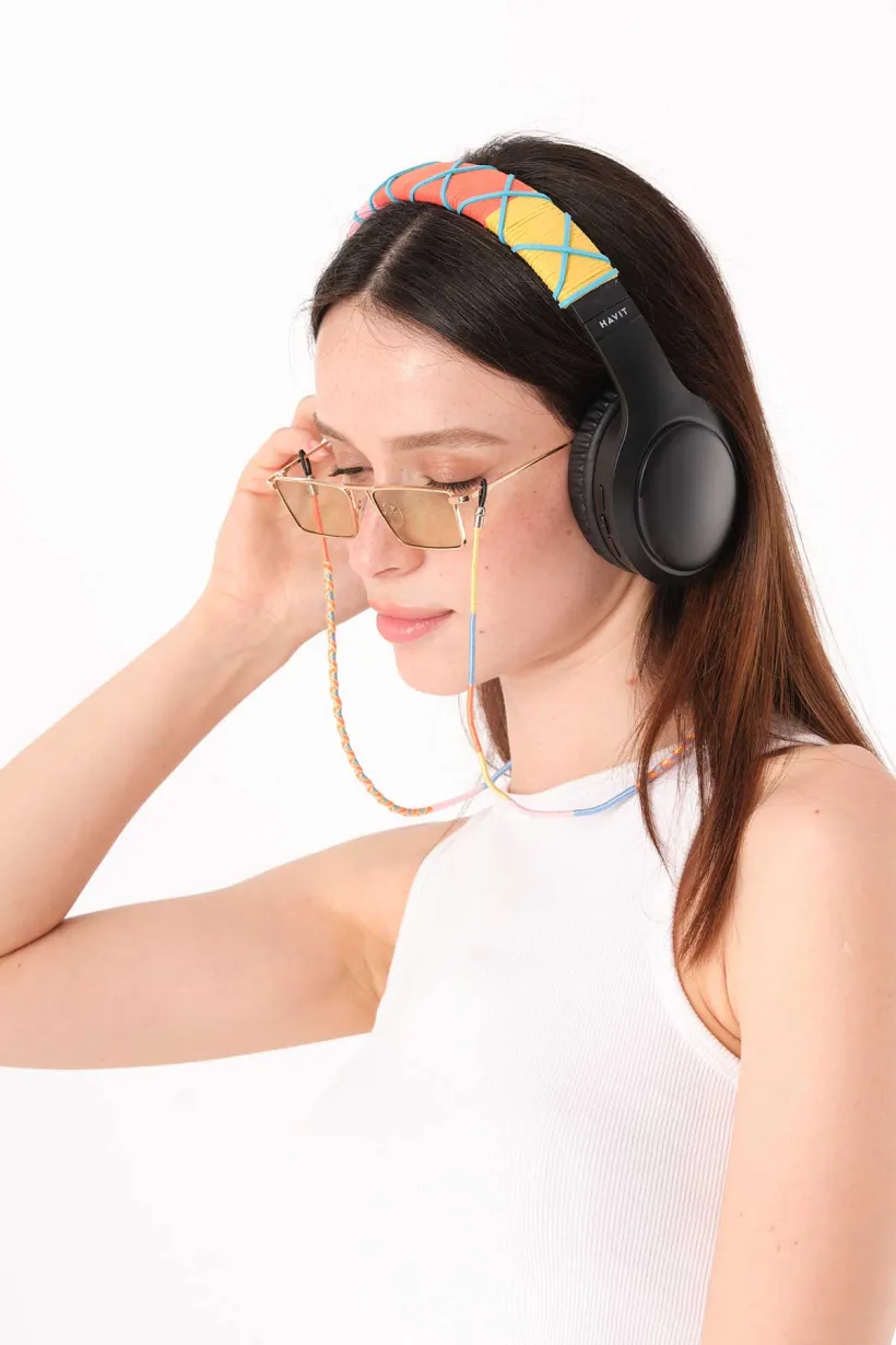 Havit H633 Örgülü Kablosuz Bluetooh Kulaklık Havit H633 Örgülü Kablosuz Bluetooh Kulaklık