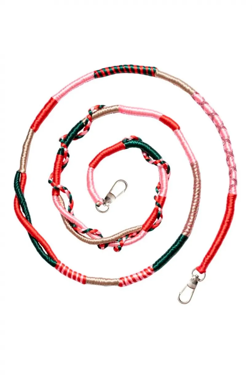 Hippi Begonia Rengarenk El Örgüsü Telefon ve Çanta Askısı – 110 cm Hippi Begonia Rengarenk El Örgüsü Telefon ve Çanta Askısı – 110 cm