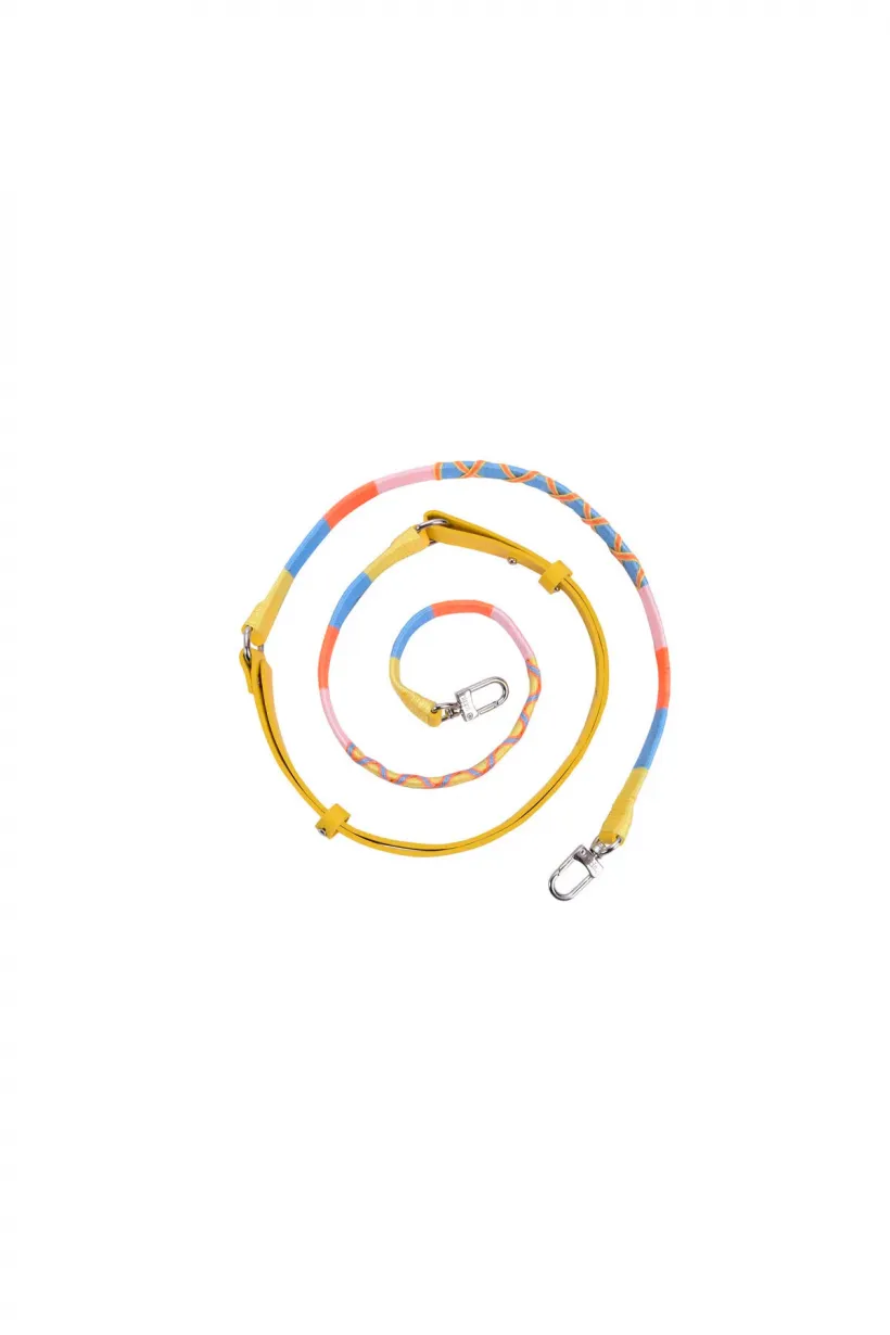 Hippi Strawberry El Örgüsü Yassı Deri Ayarlanabilir Telefon ve Çanta Askısı Hippi Strawberry El Örgüsü Yassı Deri Ayarlanabilir Telefon ve Çanta Askısı